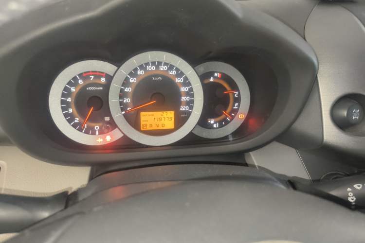 Used Toyota RAV4 2009 2.4L Automatic Luxury Edition Odometer Close Up