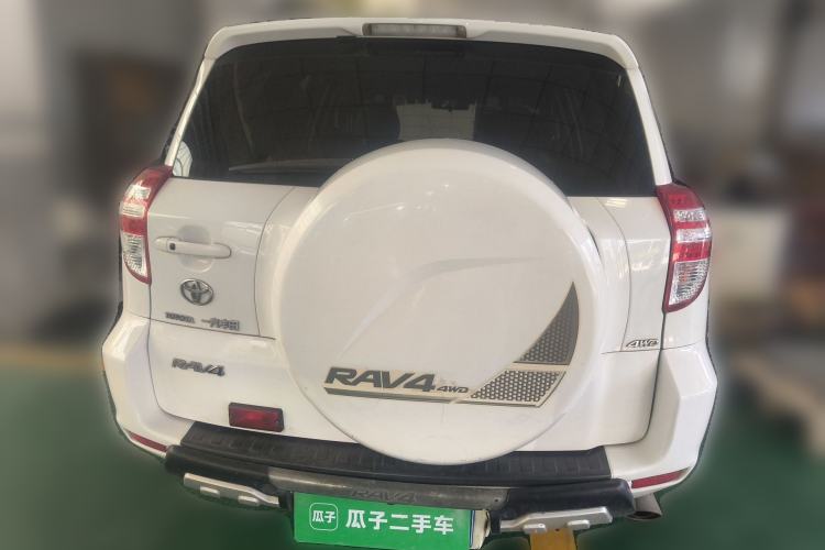 Used Toyota RAV4 2009 2.4L Automatic Luxury Edition Rear