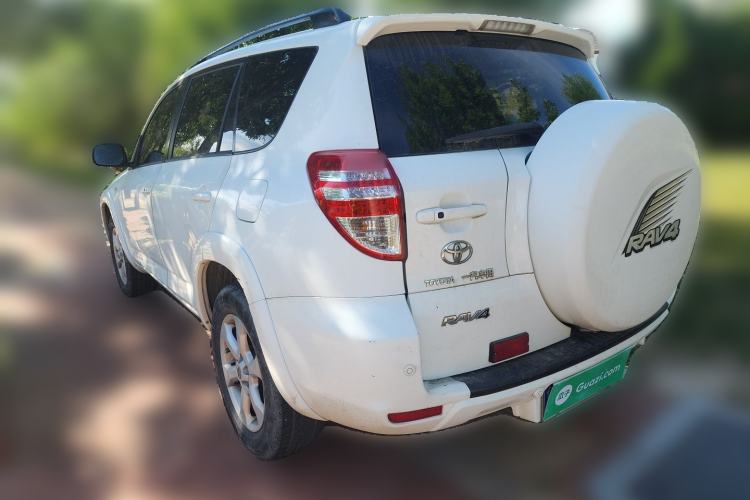 Used Toyota RAV4 2009 2.4L Automatic Luxury Edition Rear Left 45 Deg
