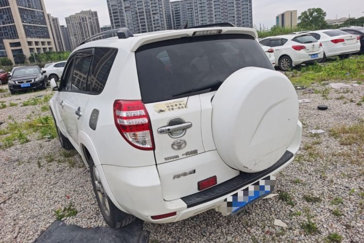 Used Toyota RAV4 2009 2.4L Automatic Luxury Navigation Edition Rear Left 45 Deg