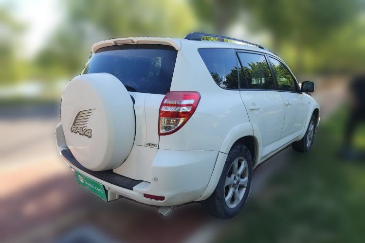 Used Toyota RAV4 2009 2.4L Automatic Luxury Edition Rear Right 45 Deg
