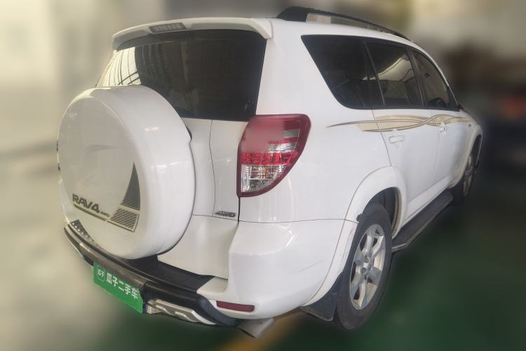 Used Toyota RAV4 2009 2.4L Automatic Luxury Edition Rear Right 45 Deg