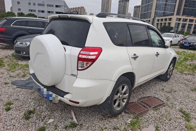 Used Toyota RAV4 2009 2.4L Automatic Luxury Navigation Edition Rear Right 45 Deg