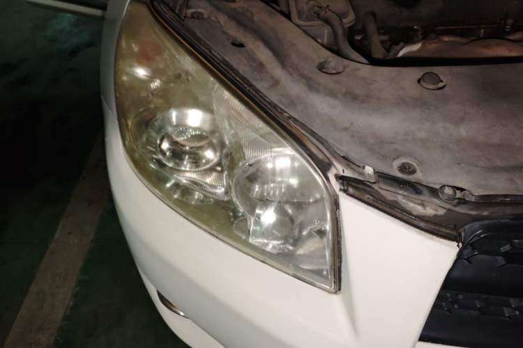 Used Toyota RAV4 2009 2.0L Automatic Luxury Edition Right Front Headlight
