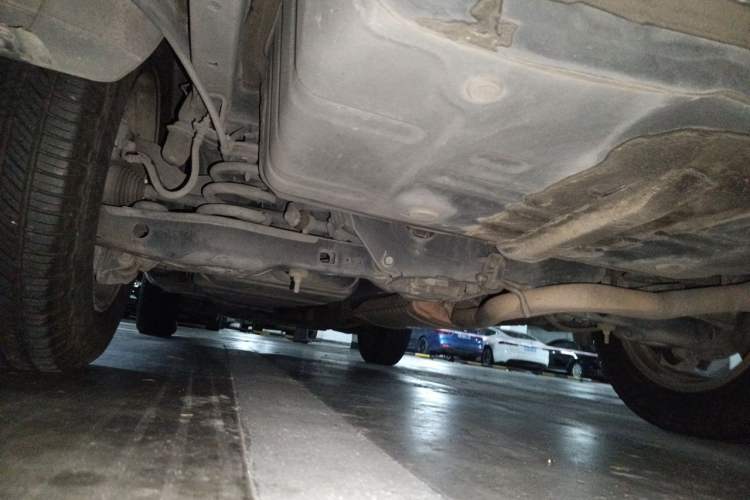 Used Toyota RAV4 2009 2.4L Automatic Luxury Edition Chassis Front