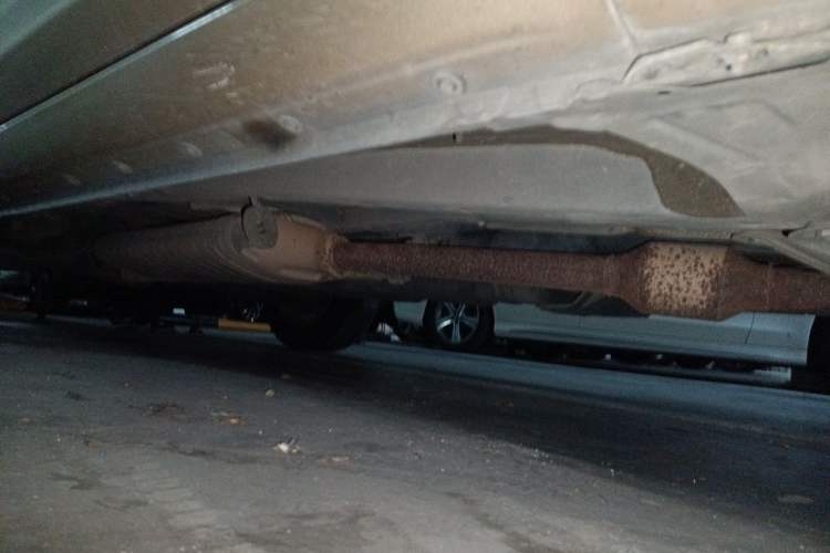 Used Toyota RAV4 2009 2.4L Automatic Luxury Edition Chassis Rear Right