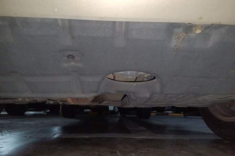 Used Toyota RAV4 2009 2.4L Automatic Luxury Edition Chassis Rear