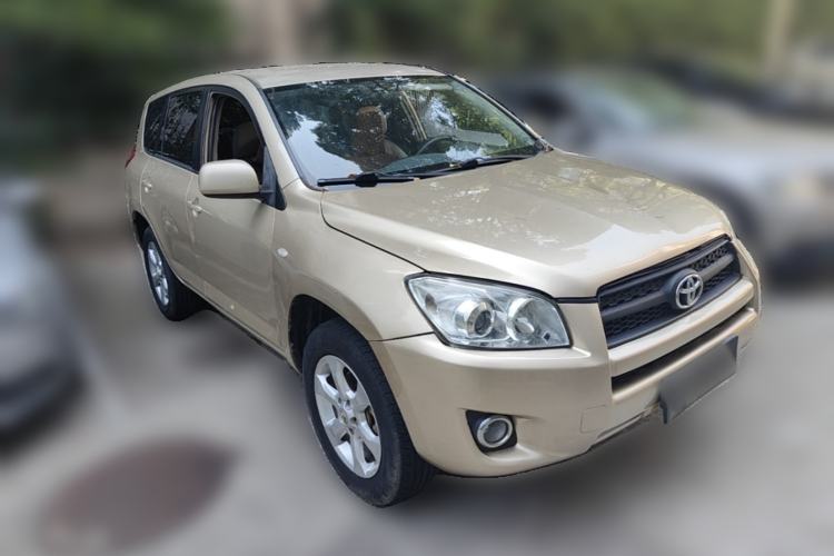 Used Toyota RAV4 2009 2.0L Automatic Classic Edition Front Right 45 Deg