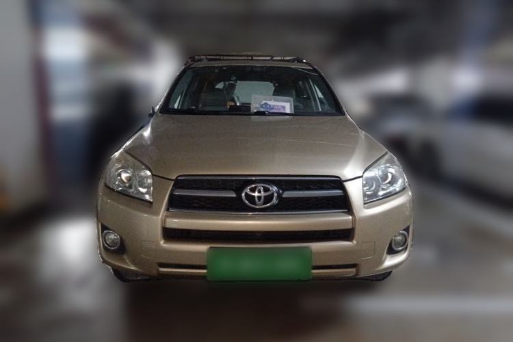 Used Toyota RAV4 2009 2.4L Automatic Luxury Edition Front