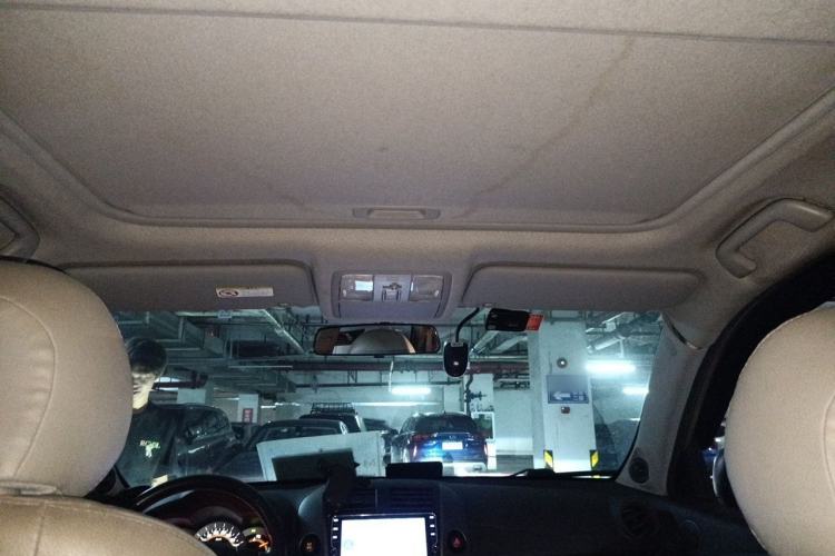 Used Toyota RAV4 2009 2.4L Automatic Luxury Edition Headliner