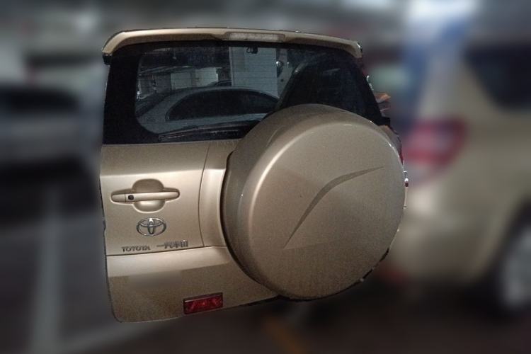 Used Toyota RAV4 2009 2.4L Automatic Luxury Edition Rear