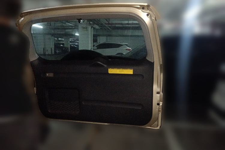 Used Toyota RAV4 2009 2.4L Automatic Luxury Edition Trunk