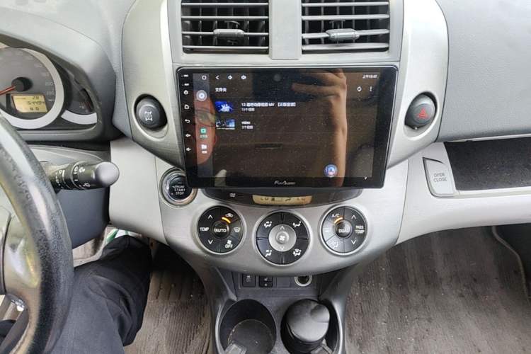 Used Toyota RAV4 2010 2.4L Automatic Deluxe Upgrade Edition Audio And AC Panel