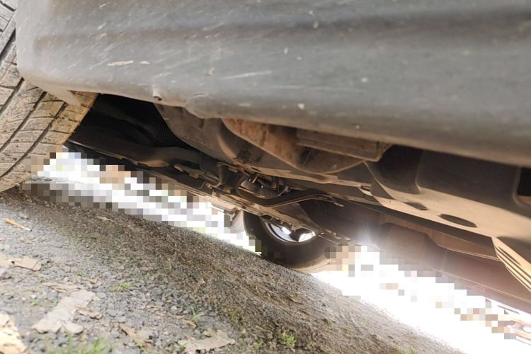 Used Toyota RAV4 2010 2.4L Automatic Deluxe Upgrade Edition Chassis Front Left