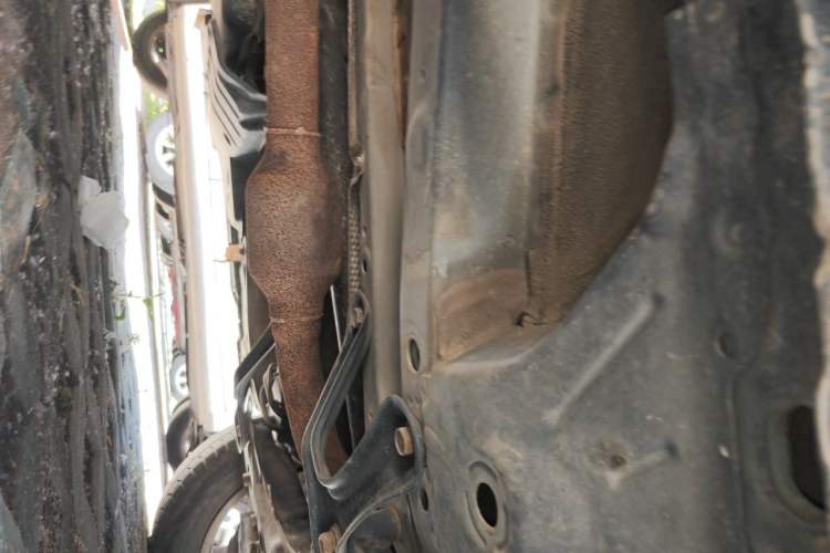 Used Toyota RAV4 2010 2.4L Automatic Deluxe Upgrade Edition Chassis Front Right