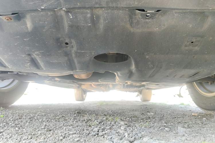 Used Toyota RAV4 2010 2.4L Automatic Deluxe Upgrade Edition Chassis Front