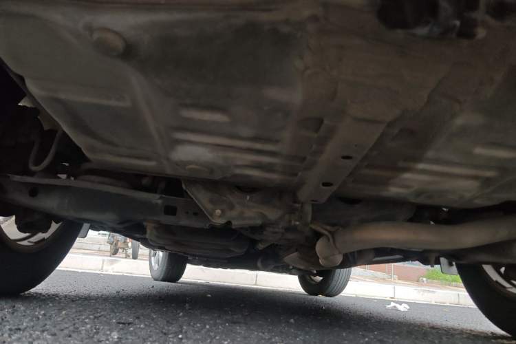 Used Toyota RAV4 2010 2.4L Automatic Deluxe Upgrade Edition Chassis Rear
