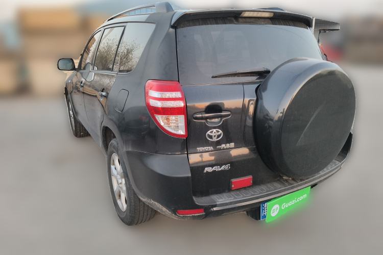 Used Toyota RAV4 2010 2.0L Manual Deluxe Upgrade Exterior 3