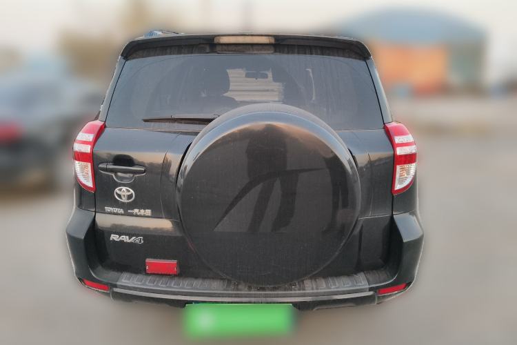 Used Toyota RAV4 2010 2.0L Manual Deluxe Upgrade Exterior 4