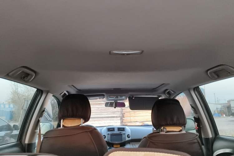Used Toyota RAV4 2010 2.0L Manual Deluxe Upgrade Headliner