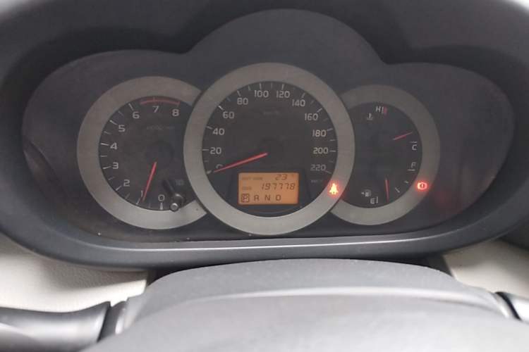 Used Toyota RAV4 2010 2.4L Automatic Deluxe Upgrade Edition Instrument Cluster