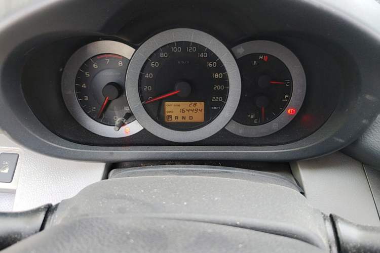 Used Toyota RAV4 2010 2.4L Automatic Deluxe Upgrade Edition Instrument Cluster