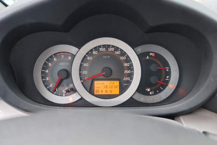 Used Toyota RAV4 2010 2.4L Automatic Deluxe Upgrade Edition Instrument Cluster