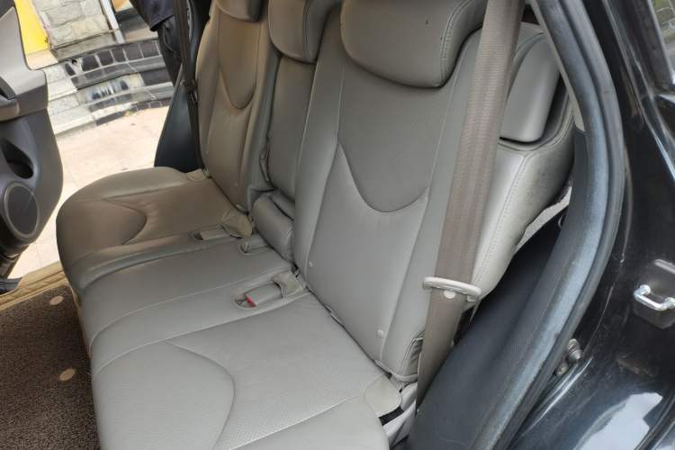 Used Toyota RAV4 2010 2.0L Automatic Deluxe Upgrade Edition Left Rear Seat