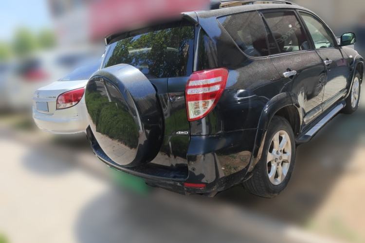 Used Toyota RAV4 2010 2.4L Automatic Deluxe Upgrade Edition Rear Right 45 Deg