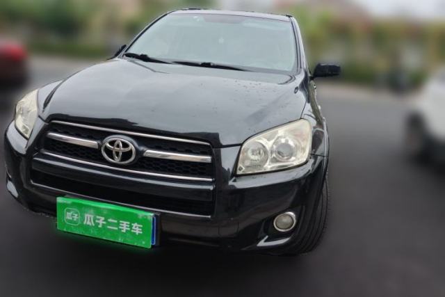 Used Toyota RAV4 2010 2.4L Automatic Deluxe Upgrade Edition