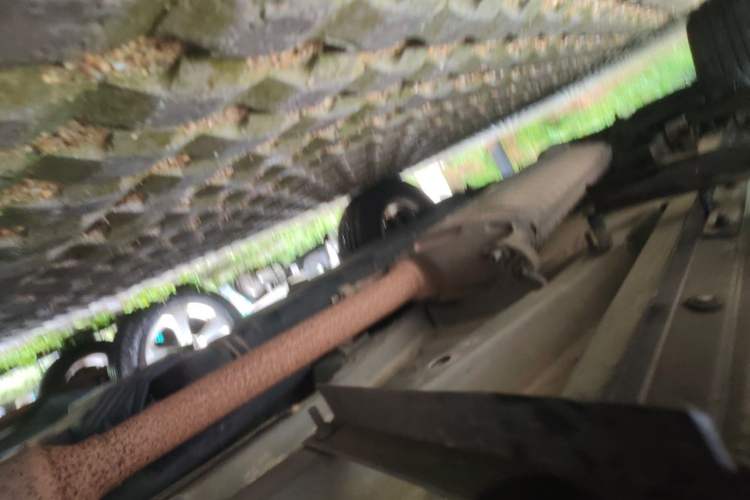 Used Toyota RAV4 2010 2.4L Automatic Deluxe Upgrade Edition Chassis Front Right