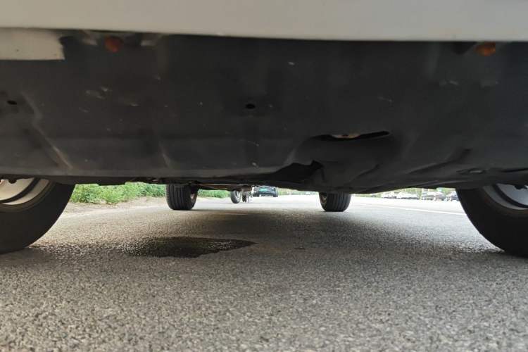 Used Toyota RAV4 2010 2.0L Automatic Deluxe Upgrade Edition Chassis Front
