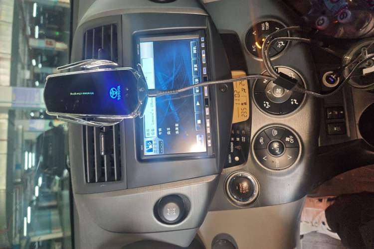 Used Toyota RAV4 2010 2.4L Automatic Deluxe Upgrade Edition Audio And AC Panel