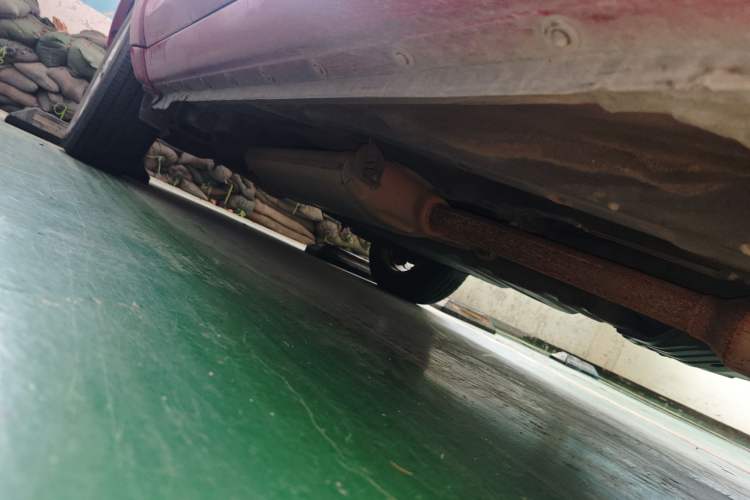 Used Toyota RAV4 2010 2.4L Automatic Deluxe Upgrade Edition Chassis Front Right