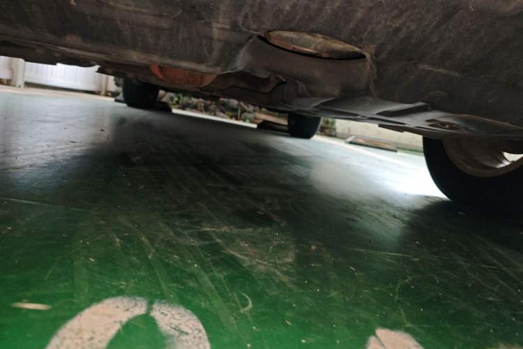Used Toyota RAV4 2010 2.4L Automatic Deluxe Upgrade Edition Chassis Front