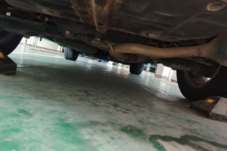 Used Toyota RAV4 2010 2.4L Automatic Deluxe Upgrade Edition Chassis Rear