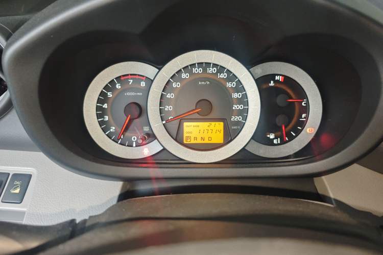 Used Toyota RAV4 2010 2.4L Automatic Deluxe Upgrade Edition Odometer Close Up