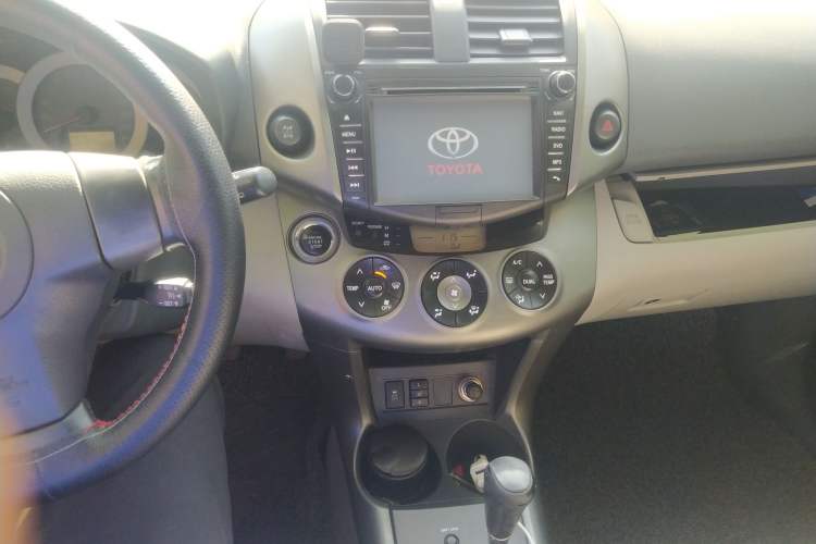 Used Toyota RAV4 2010 2.4L Automatic Deluxe Upgrade Edition Audio And AC Panel