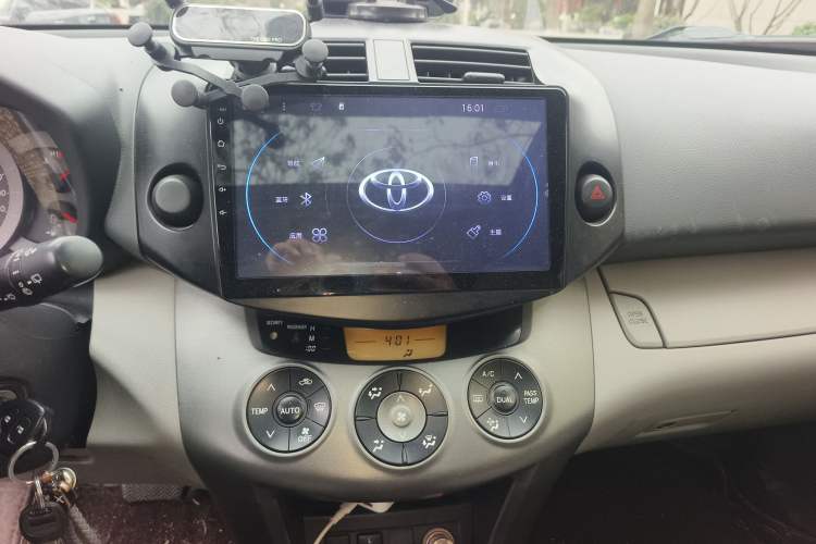 Used Toyota RAV4 2010 2.0L Automatic Deluxe Upgrade Edition Audio And AC Panel