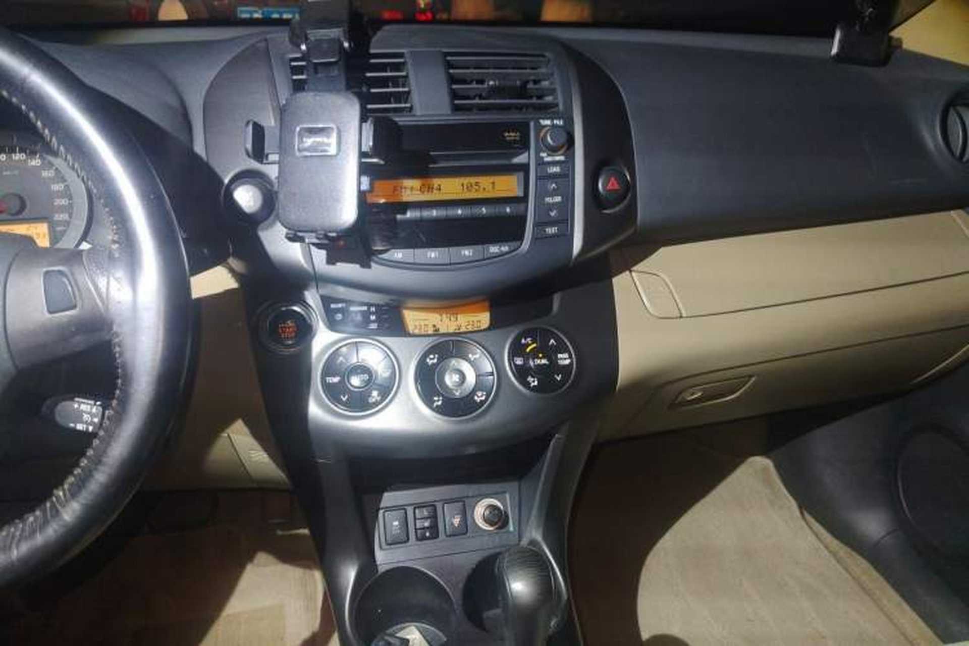 Used Toyota RAV4 2010 2.4L Automatic Deluxe Upgrade Edition Audio And AC Panel