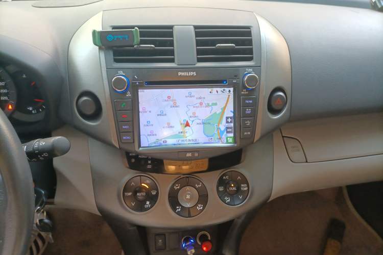 Used Toyota RAV4 2010 2.0L Automatic Deluxe Upgrade Edition Audio And AC Panel