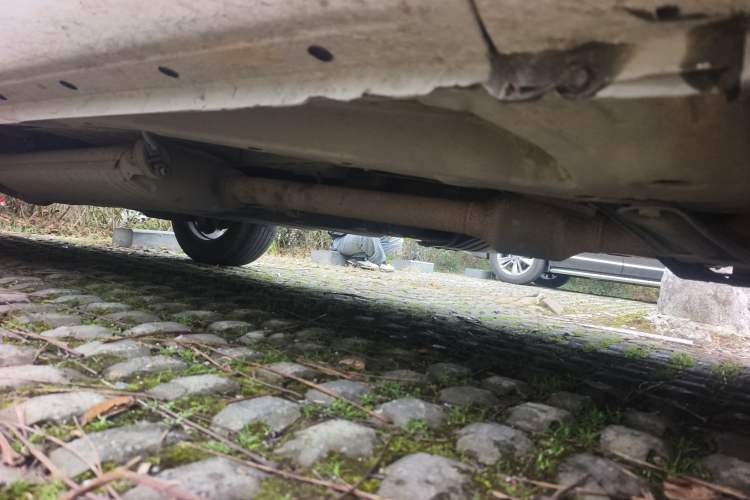 Used Toyota RAV4 2010 2.0L Automatic Deluxe Upgrade Edition Chassis Front Right