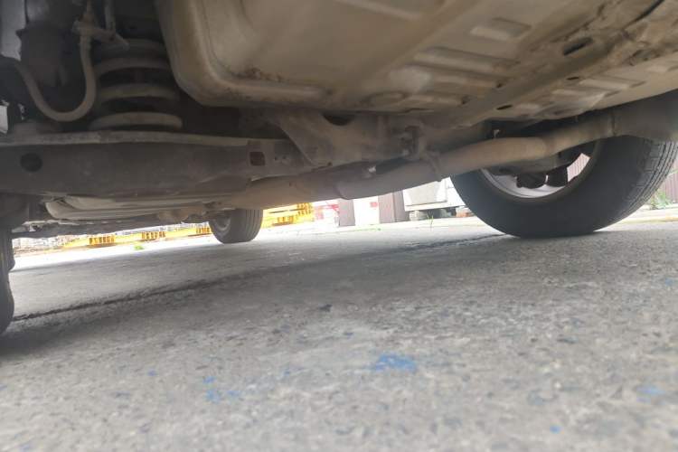 Used Toyota RAV4 2010 2.0L Automatic Deluxe Upgrade Edition Chassis Rear Left