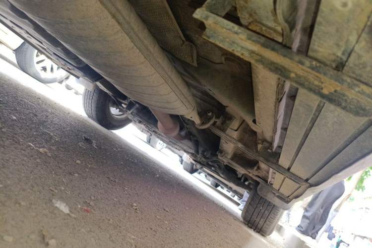 Used Toyota RAV4 2010 2.4L Automatic Deluxe Upgrade Edition Chassis Rear Right
