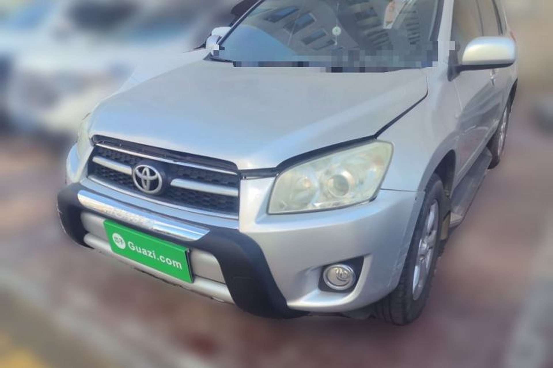 Used Toyota RAV4 2010 2.0L Manual Deluxe Upgrade Front Left 45 Deg