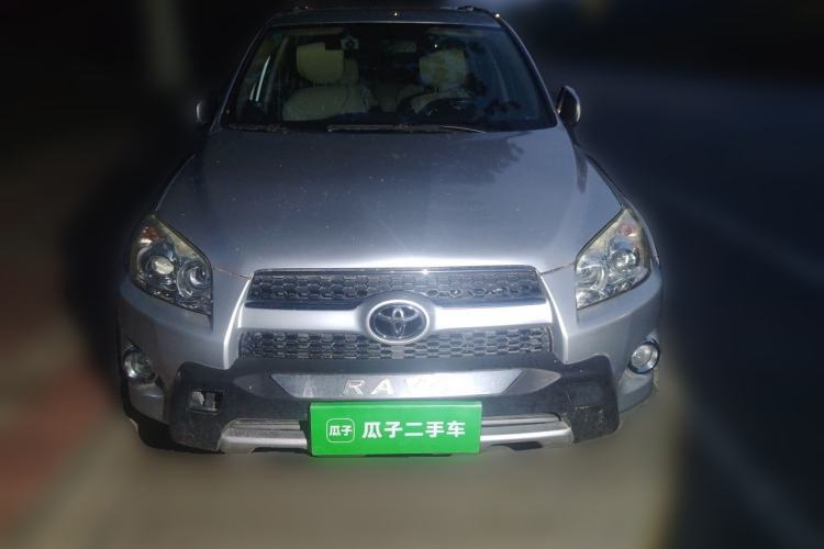 Used Toyota RAV4 2010 2.4L Automatic Deluxe Upgrade Edition Front