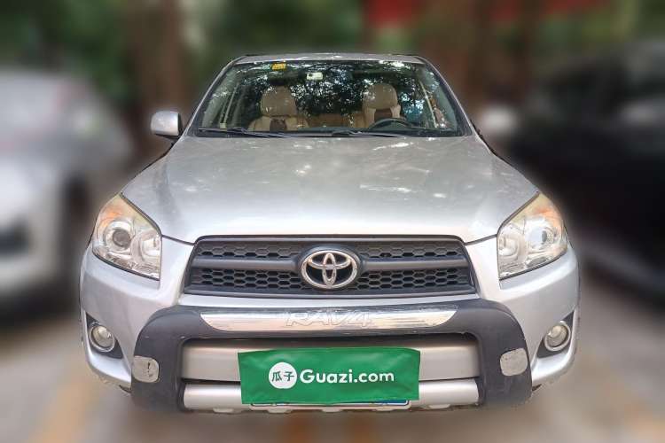 Used Toyota RAV4 2010 2.0L Automatic Deluxe Upgrade Edition Front