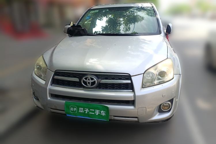 Used Toyota RAV4 2010 2.4L Automatic Deluxe Upgrade Edition Front