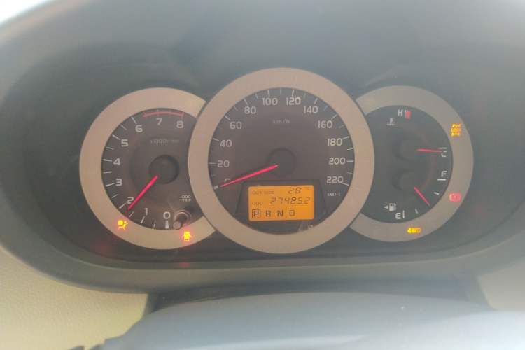 Used Toyota RAV4 2010 2.4L Automatic Deluxe Upgrade Edition Instrument Cluster