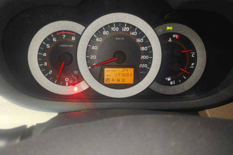 Used Toyota RAV4 2010 2.4L Automatic Deluxe Upgrade Edition Instrument Cluster